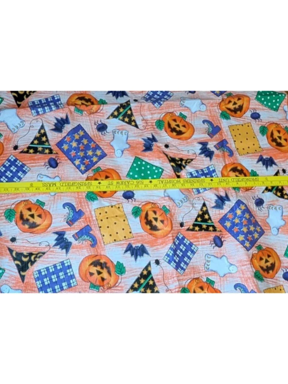 rectangle halloween tablecloth jackolantern witch hat spiders flannel back